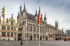 Городская ратуша в Брюгге