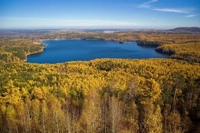 Главные достопримечательности Челябинска - Озеро Аракуль