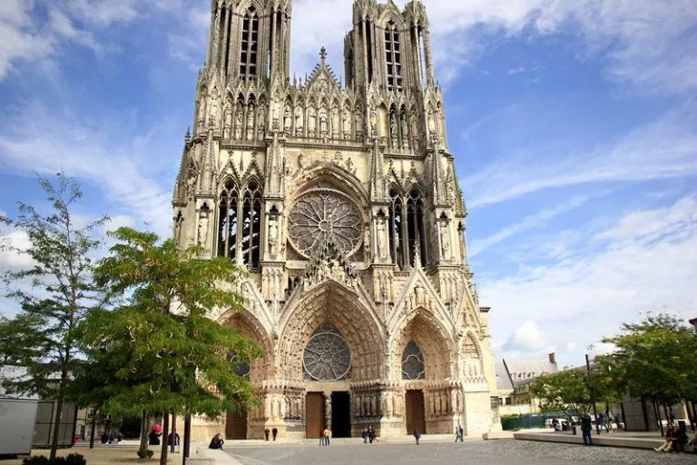 Главные достопримечательности Востока Франции - Реймсский собор
