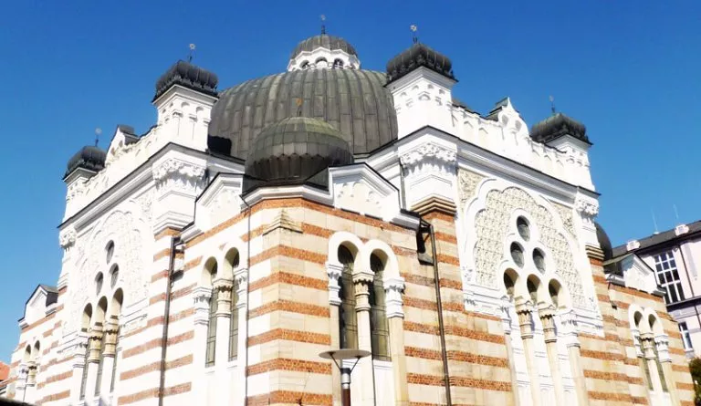 Главные достопримечательности Софии - Центральная синагога Болгарии