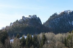 Развалины средневекового замка в Восточных Альпах