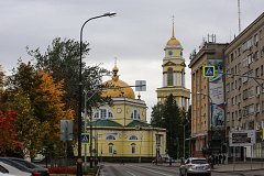 Начало улица Ленина у собора в Липецке