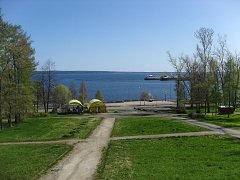 Вид на Онежское озеро и причалы Петрозаводска