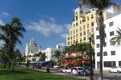 Административные здания  в центре Майами-Бич