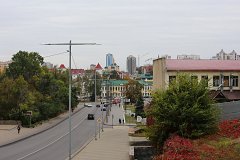 Вид с Петровского спуска на площадь Революции в Липецке