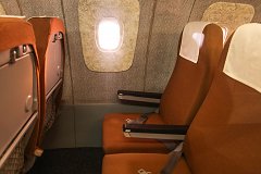 Пассажирские кресла в авиалайнере Ту-144