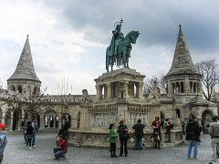 Статуя первого короля Венгрии в Рыбацком бастионе Будапешта