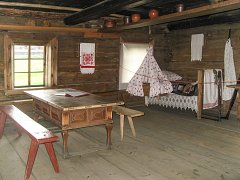 Гостиная в крестьянском доме в музее-заповеднике Кижи