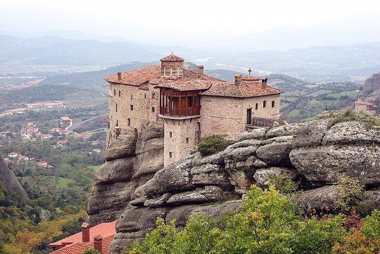 Монастыри Метеоры в Греции - висящая в воздухе монашеская страна 
