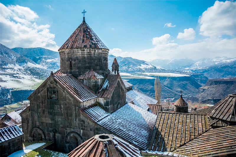 Древние храмы в стране Армения