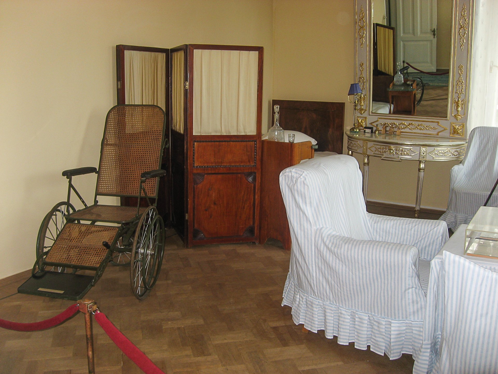 Комната Ленина в музее Горки Ленинские